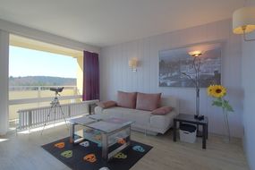 Apartment 423